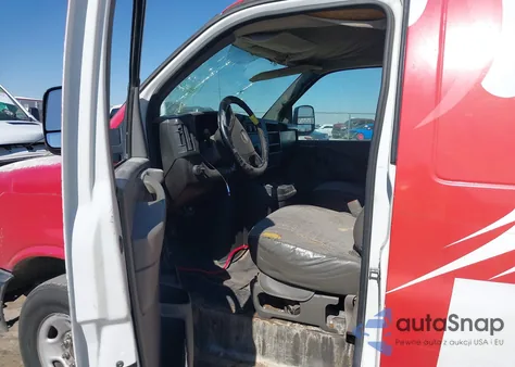 2009 Chevrolet Express 2500 Work Van из США, поврежденный, VIN 1GCGG25C191128487